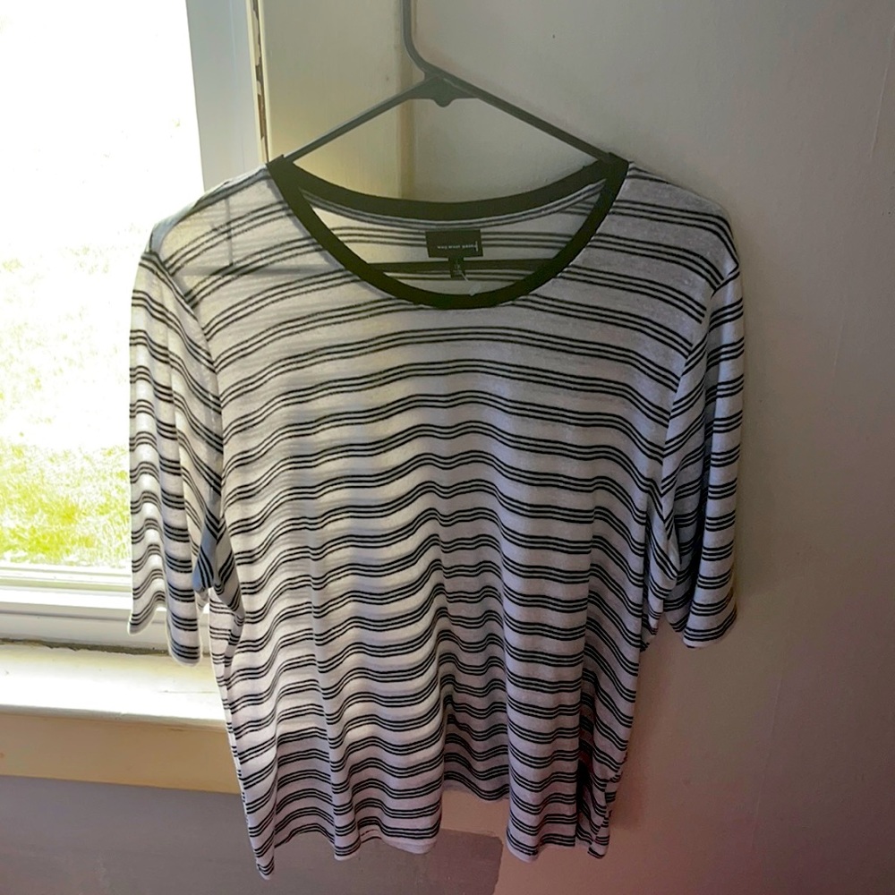 (Who what wear) white tee with black stripes, new!